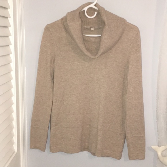 Loft sweater! - Picture 1 of 3